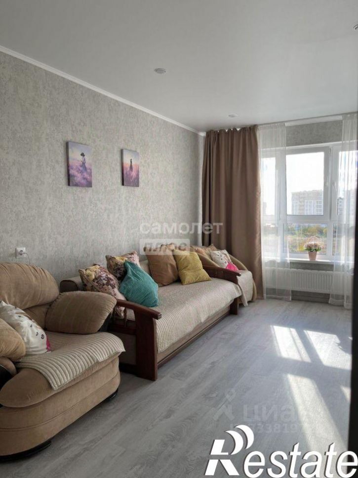2-комн квартира улица Крылова, 13 к3,  д. 13 к3