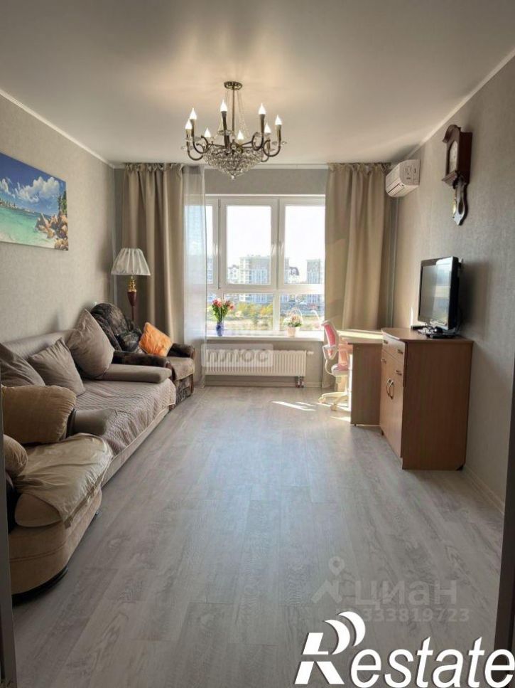 2-комн квартира улица Крылова, 13 к3,  д. 13 к3