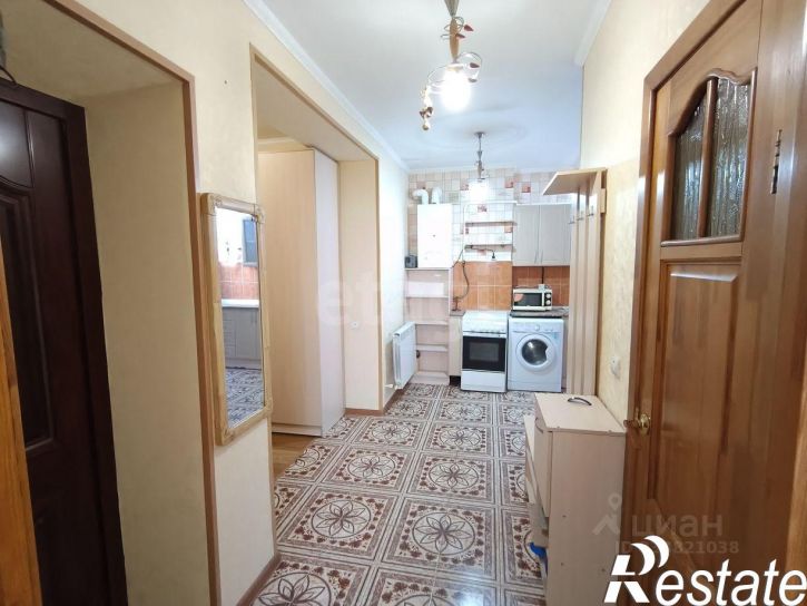 1-комн квартира Лазурная улица, 16,  д. 16