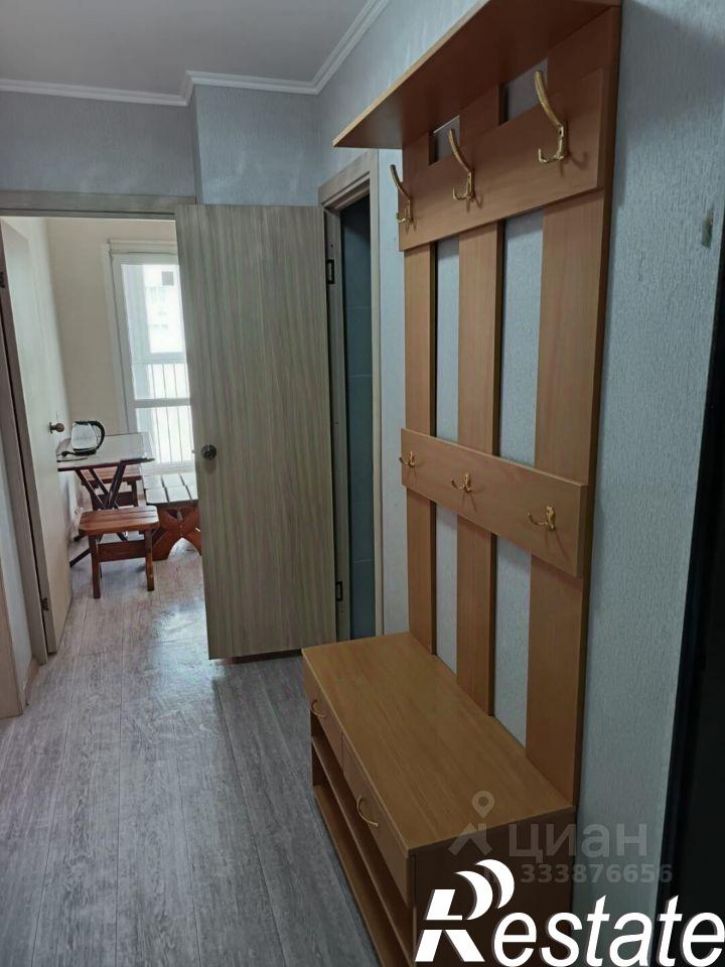 1-комн квартира улица Адмирала Пустошкина, 22 с3,  д. 22 с3