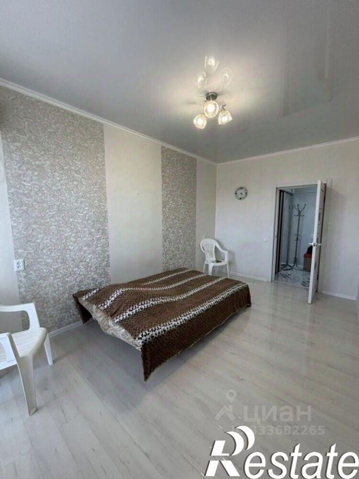 1-комн квартира улица Кати Соловьяновой, 155,  д. 155
