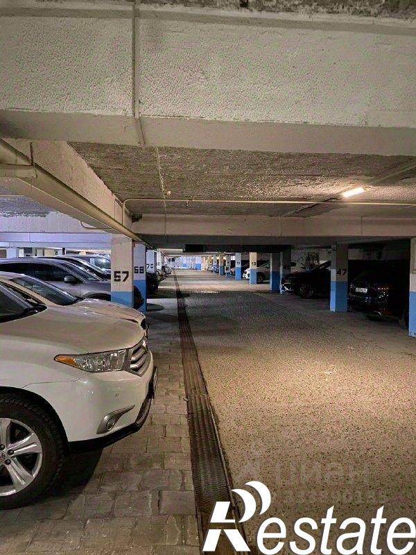Купить гараж, место в паркинге за 645 000 рублей на Крымская улица, 272