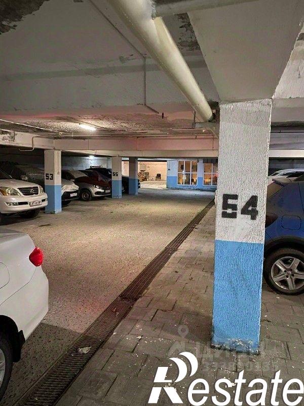 Купить гараж, место в паркинге за 645 000 рублей на Крымская улица, 272