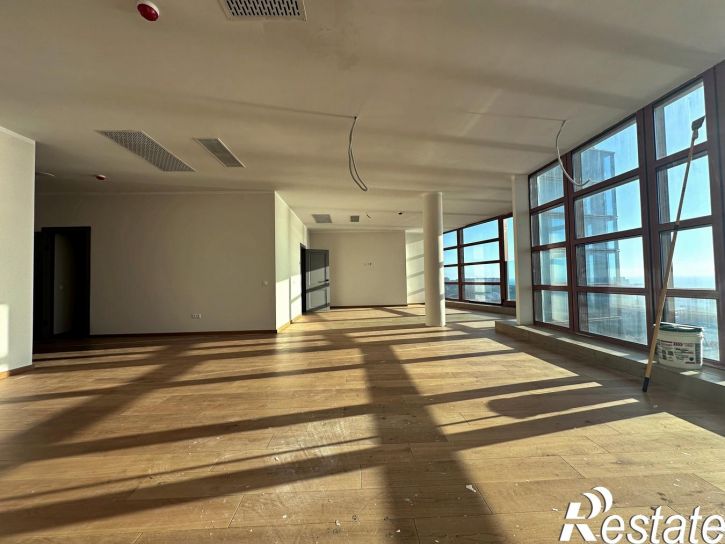 2-комн квартира проспект Революции, 3