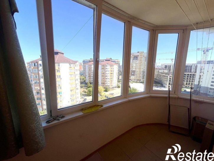 1-комн квартира улица Крылова, 17к4