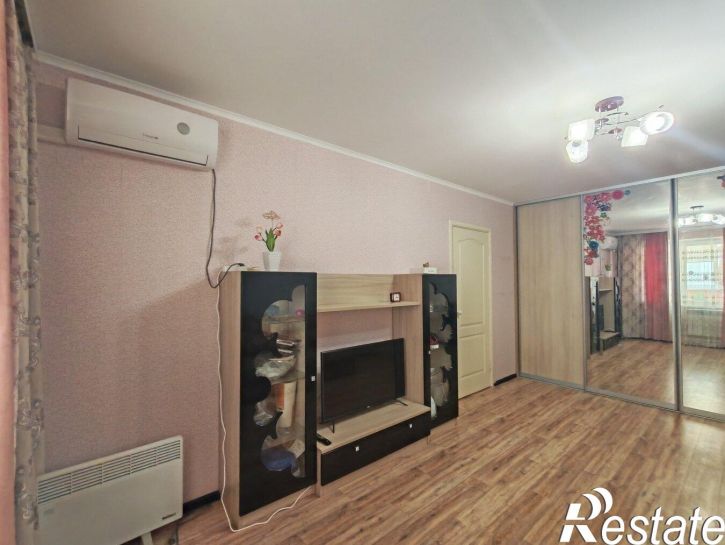 1-комн квартира улица Адмирала Пустошкина, 10