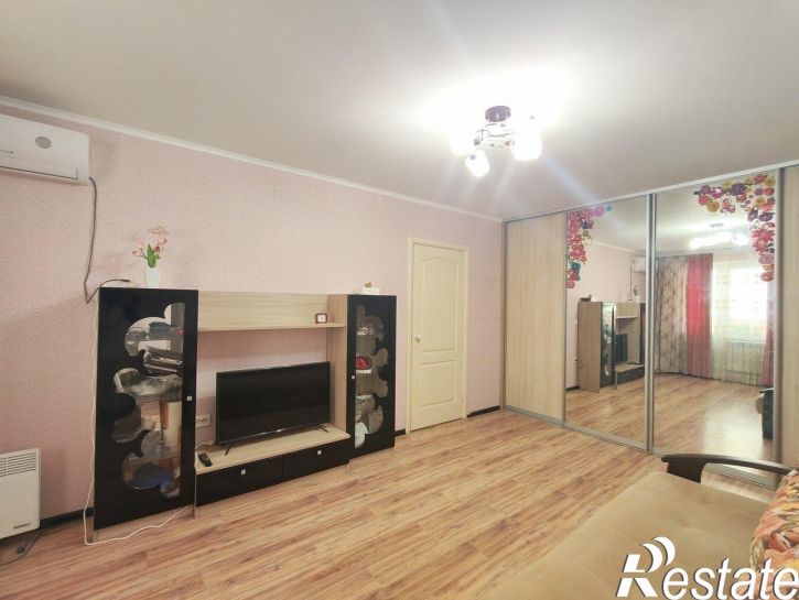 1-комн квартира улица Адмирала Пустошкина, 10