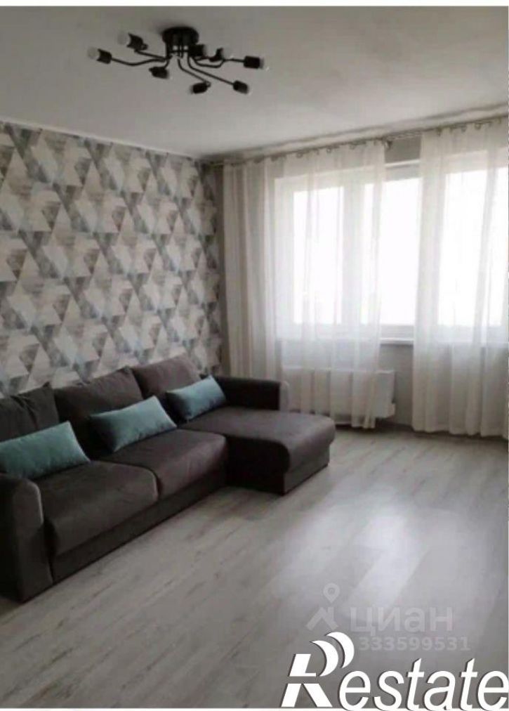 2-комн квартира улица Адмирала Пустошкина, 16,  д. 16