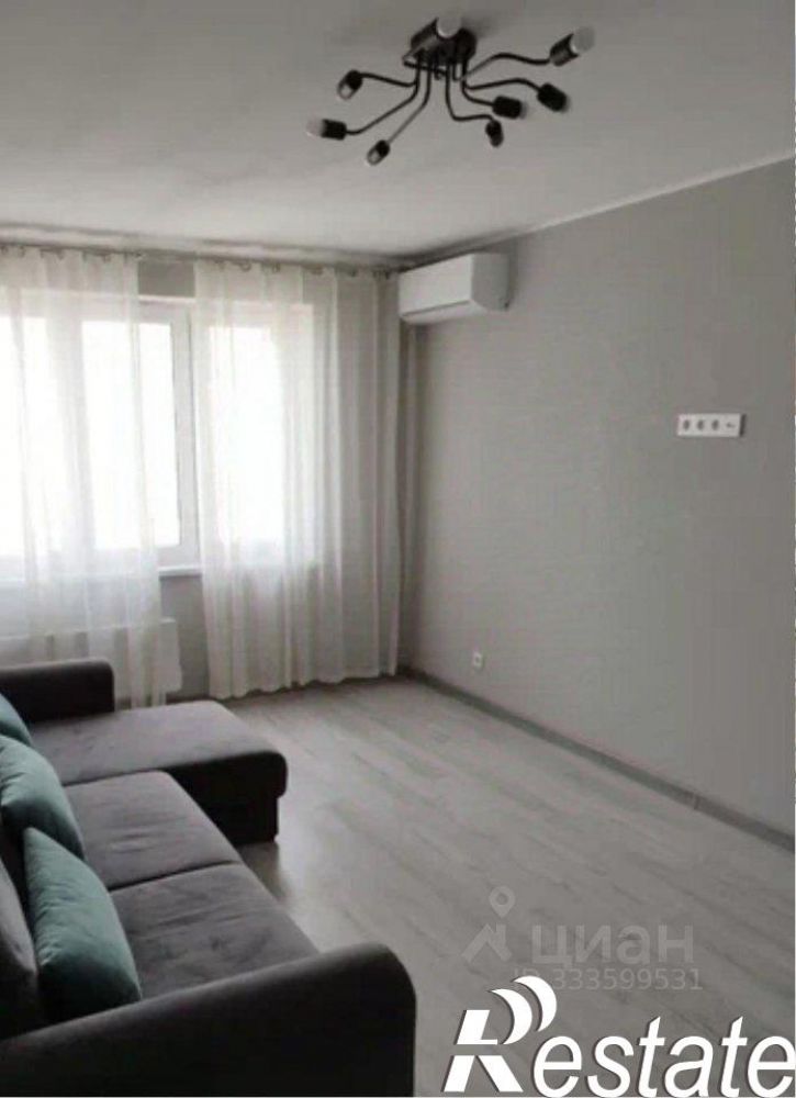2-комн квартира улица Адмирала Пустошкина, 16,  д. 16