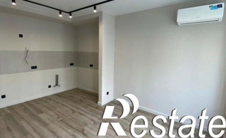 2-комн квартира улица Крылова, 13 к1,  д. 13 к1