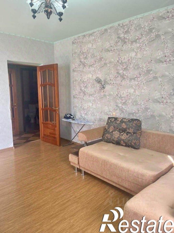 1-комн квартира улица Крылова, 17/1,  д. 17/1