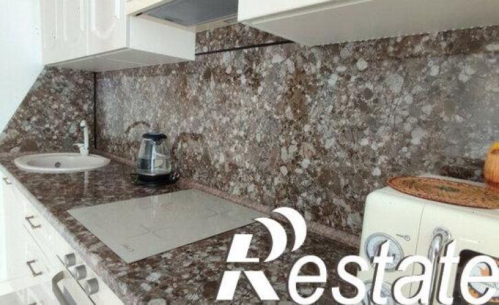 2-комн квартира улица Крылова, 13 к3,  д. 13 к3