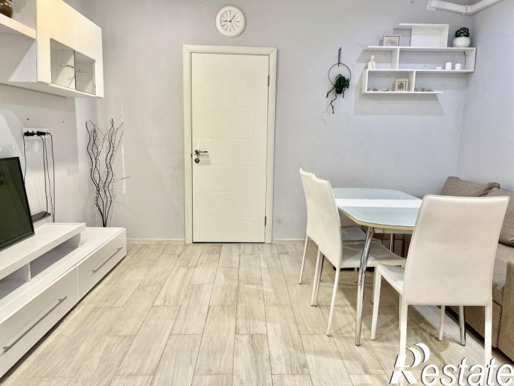 2-комн квартира улица Кирова, 84,  д. 84