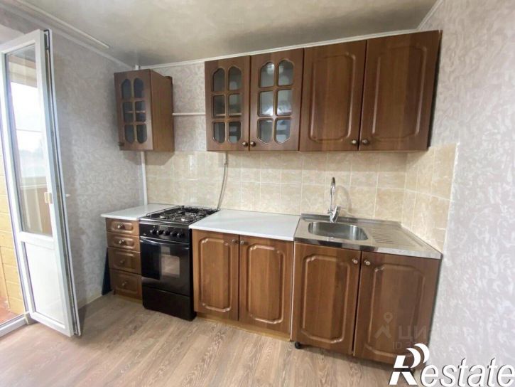 3-комн квартира улица Крылова, 16,  д. 16