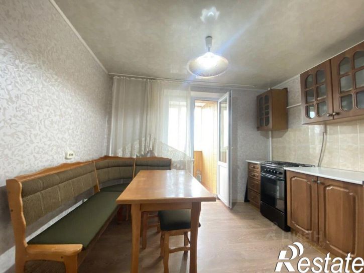 3-комн квартира улица Крылова, 16,  д. 16