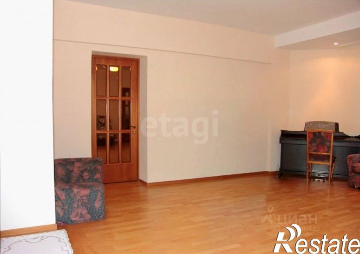 2-комн квартира улица Ленина, 215,  д. 215