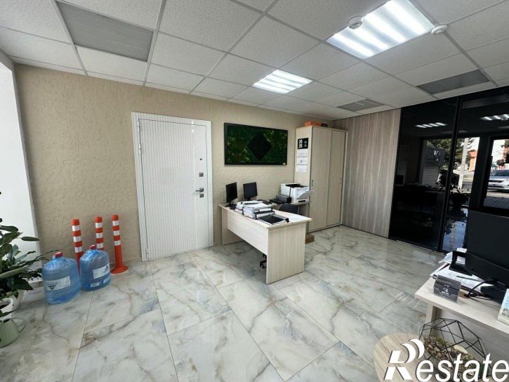 Отдельное здание Крымская улица, 208,  д. 208