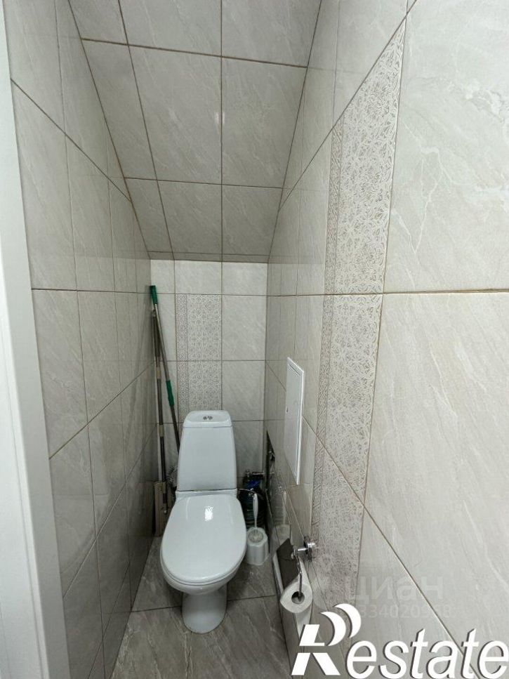 Отдельное здание Крымская улица, 208,  д. 208