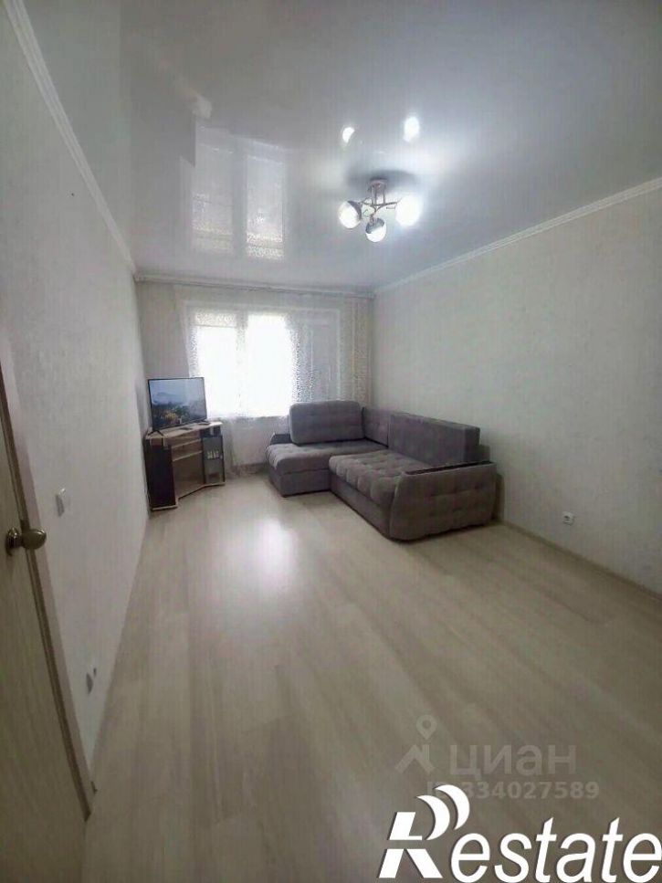 1-комн квартира улица Адмирала Пустошкина, 22 с13,  д. 22 с13