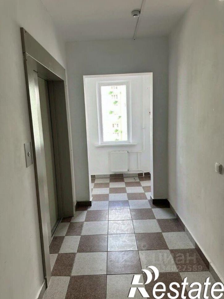 1-комн квартира улица Адмирала Пустошкина, 22 с13,  д. 22 с13