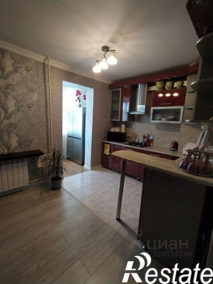 3-комн квартира Стахановская улица, 13,  д. 13