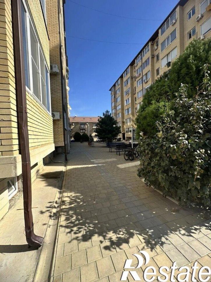 2-комн квартира Белорусский проезд, 8Е,  д. 8Е