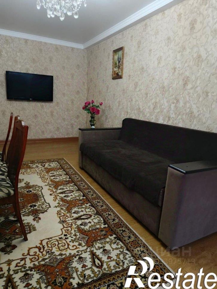2-комн квартира 12-й микрорайон, 34