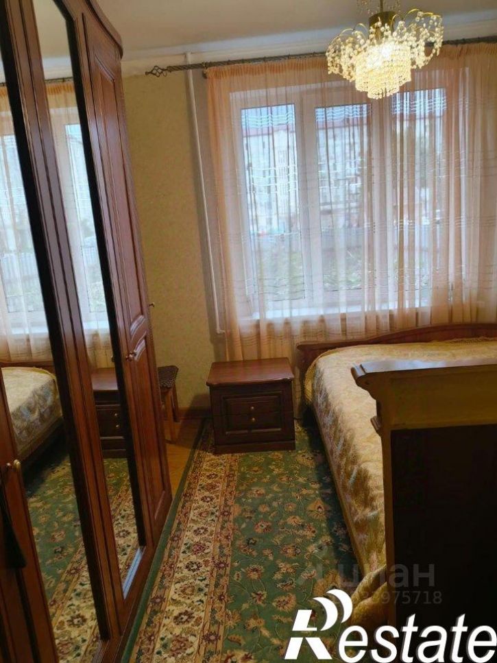 2-комн квартира 12-й микрорайон, 34