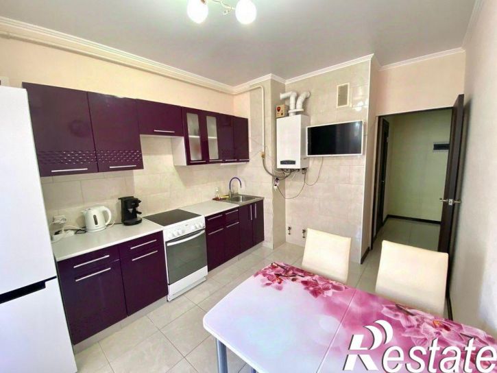 1-комн квартира Лазурная улица, 10 к1,  д. 10 к1