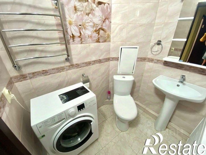 1-комн квартира Лазурная улица, 10 к1,  д. 10 к1