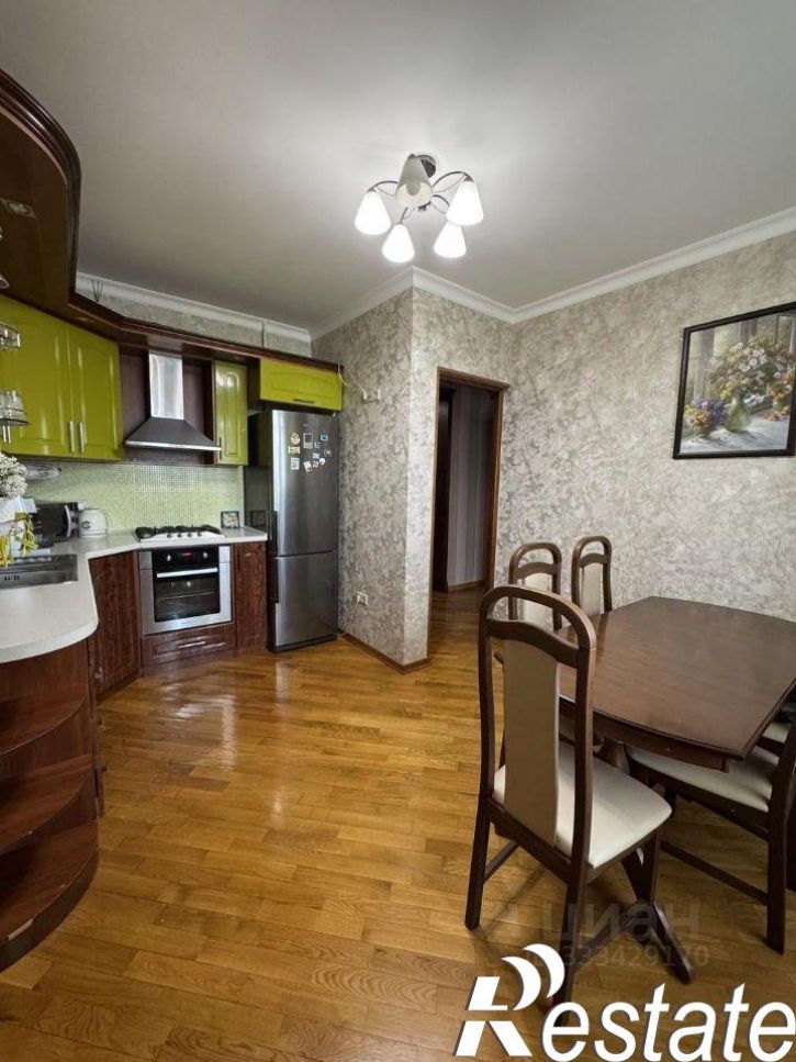 3-комн квартира Спортивная улица, 37А,  д. 37А