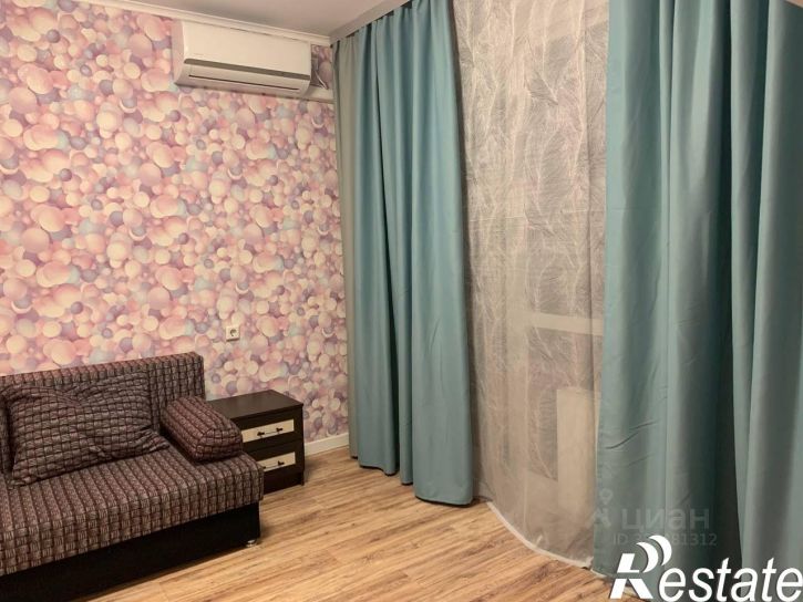 1-комн квартира улица Адмирала Пустошкина, 22 с6,  д. 22 с6