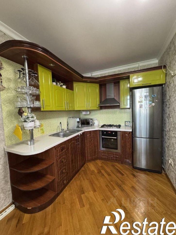 3-комн квартира Спортивная улица, 37А,  д. 37А