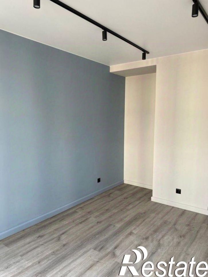 2-комн квартира улица Крылова, 13 к2,  д. 13 к2