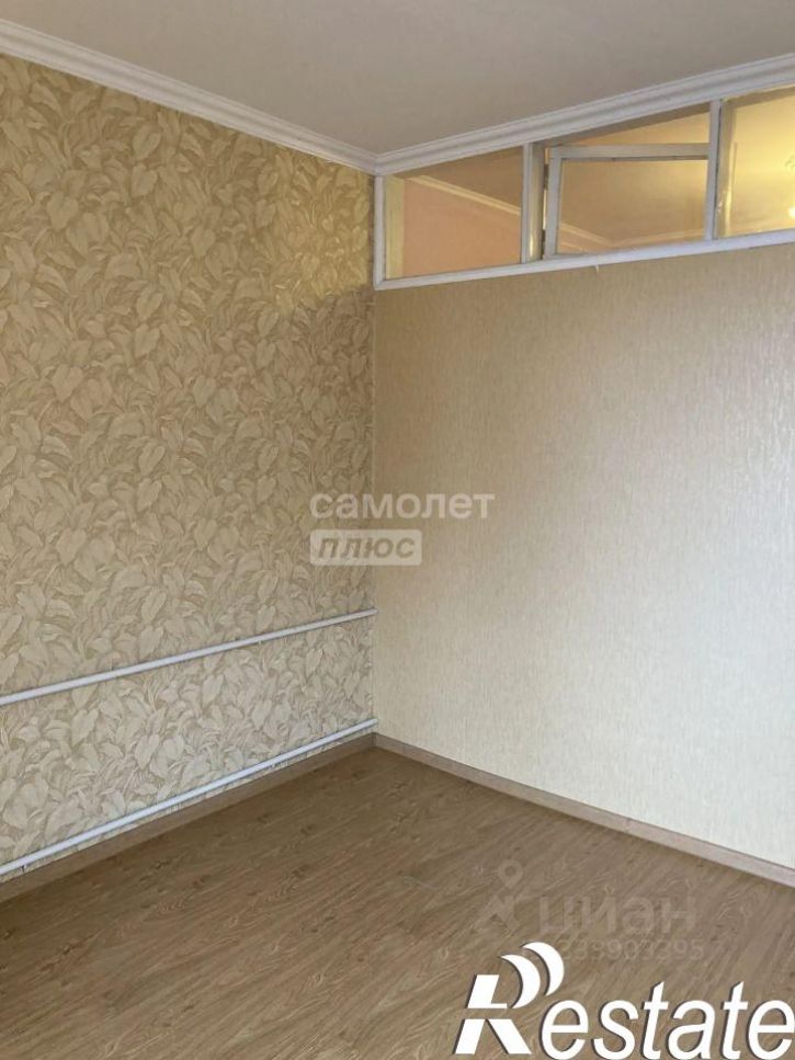1-комн квартира улица Самбурова, 239,  д. 239