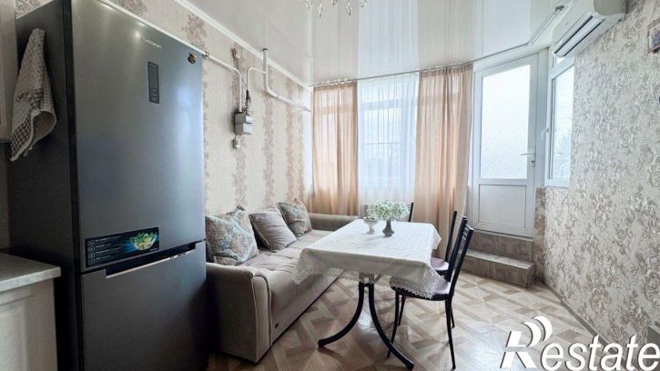 2-комн квартира Ленинградская улица, 81,  д. 81