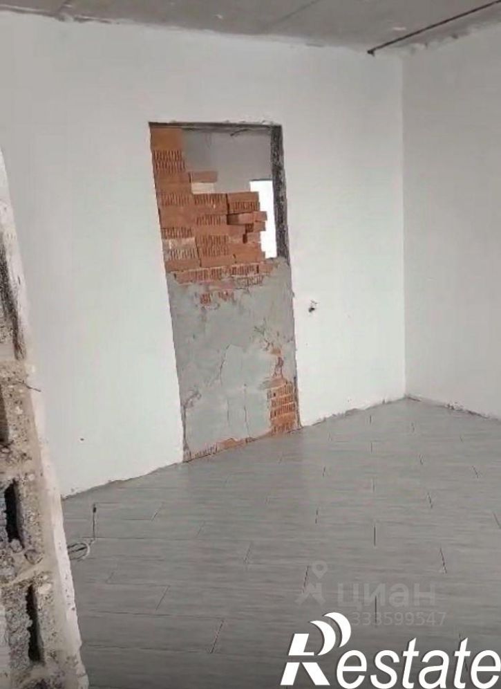 4-комн квартира улица Омелькова, 20 к1,  д. 20 к1
