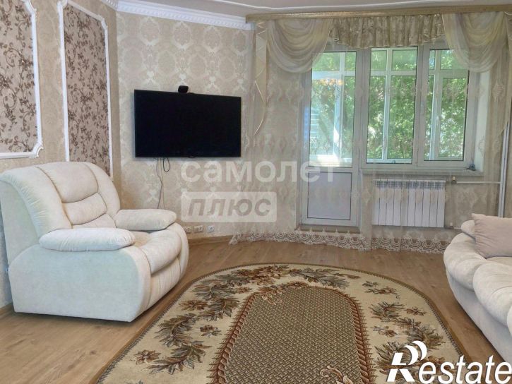 2-комн квартира улица Самбурова, 239,  д. 239