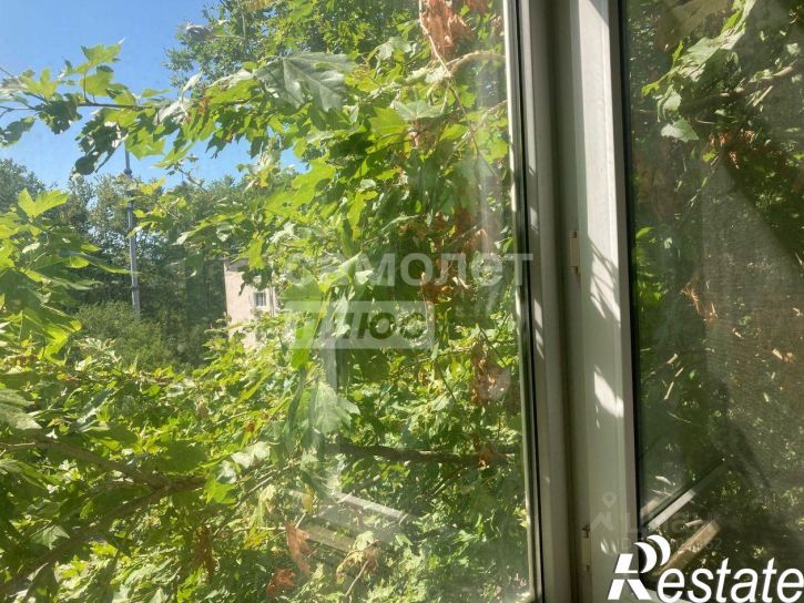 2-комн квартира улица Самбурова, 239,  д. 239