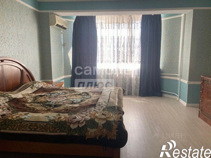 2-комн квартира улица Самбурова, 239,  д. 239