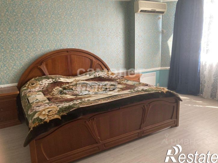 2-комн квартира улица Самбурова, 239,  д. 239