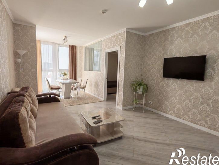 2-комн квартира улица Кирова, 84