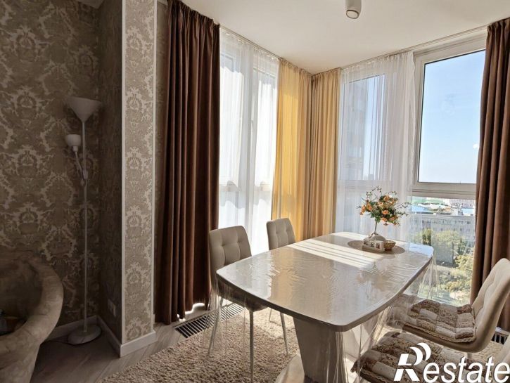 2-комн квартира улица Кирова, 84
