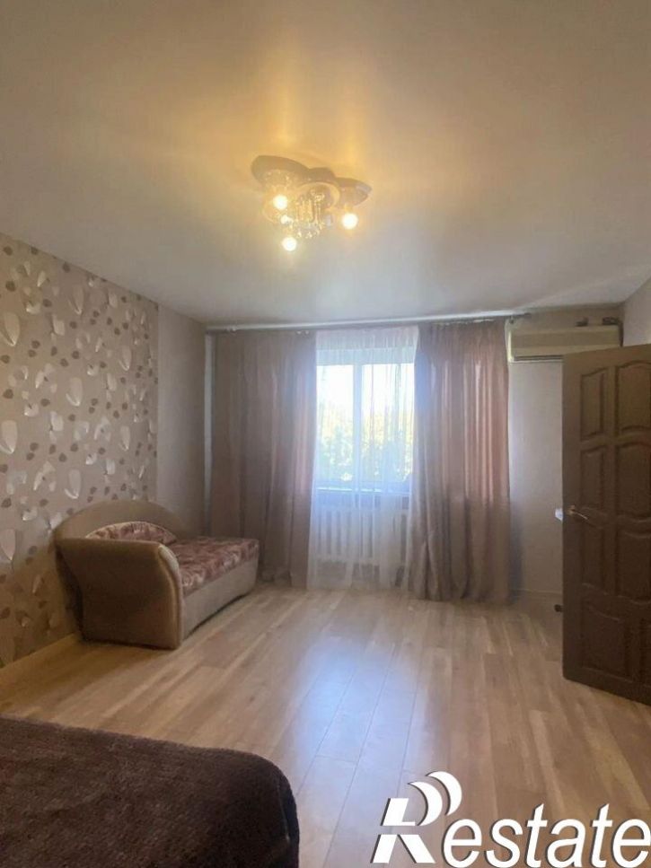 3-комн квартира Родниковая улица, 2/5