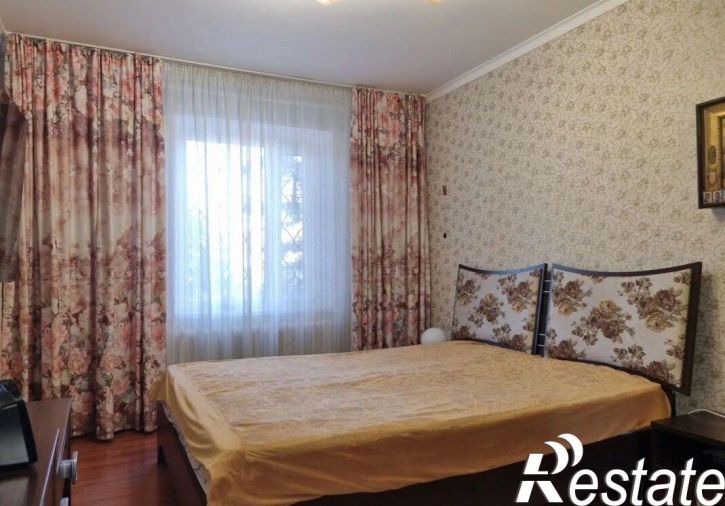 3-комн квартира Стахановская улица, 13