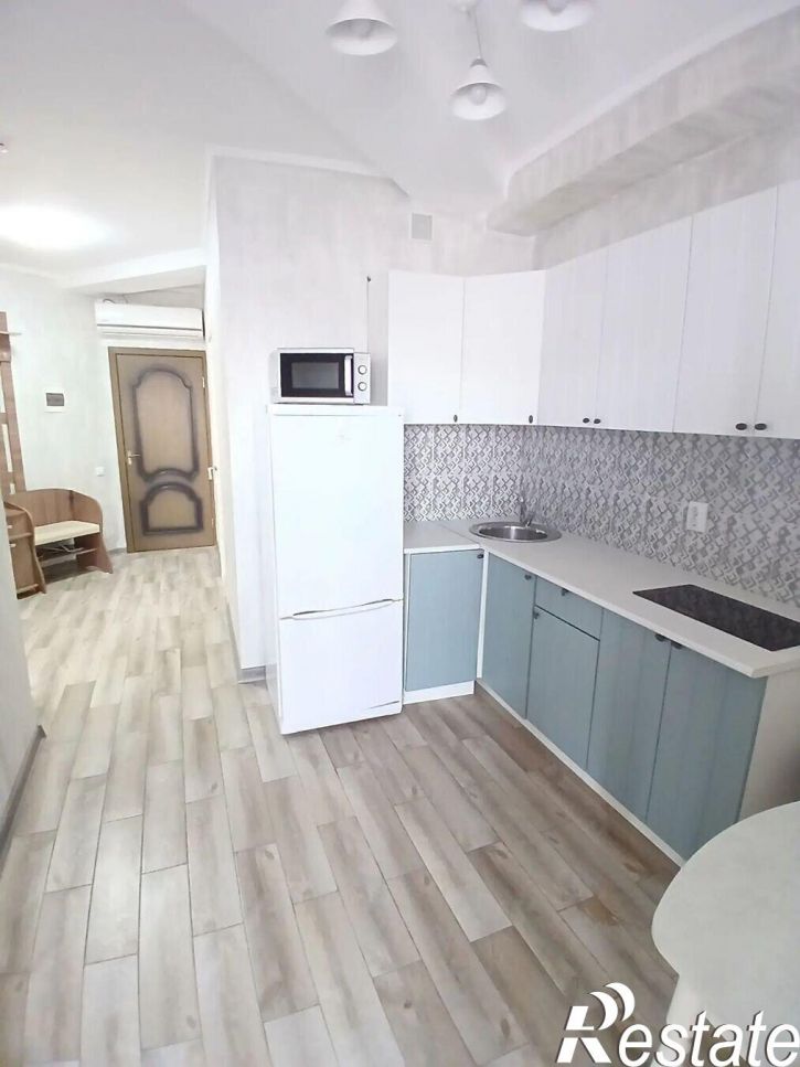 2-комн квартира улица Кирова, 1