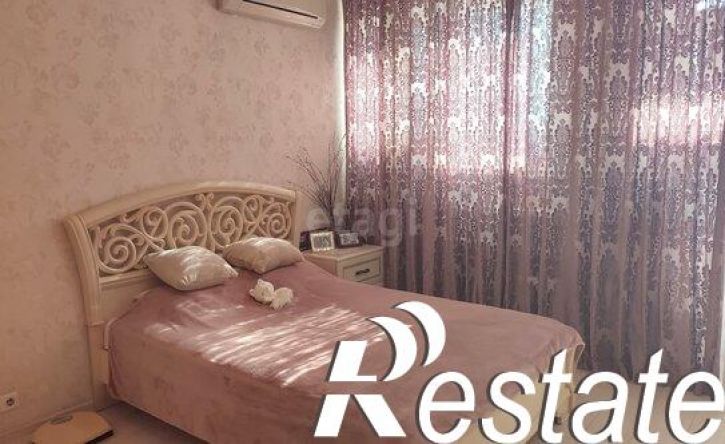 1-комн квартира улица Самбурова, 207,  д. 207