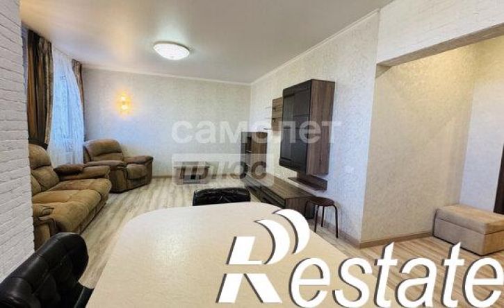 3-комн квартира улица Толстого, 122,  д. 122