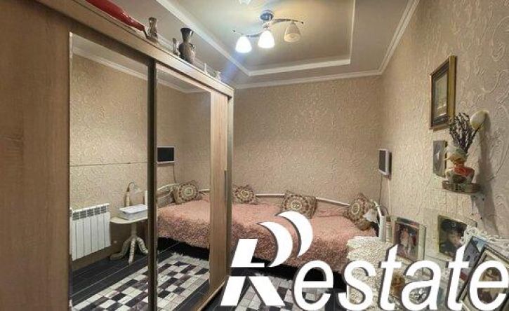 2-комн квартира Ленинградская улица, 81,  д. 81
