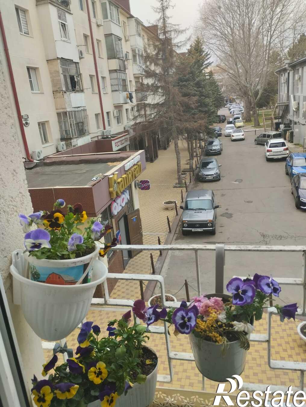 Купить студию за 3 700 000 рублей на Крымская улица, 218
